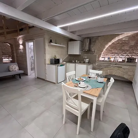 Epoca House Prázdninový dům Trani